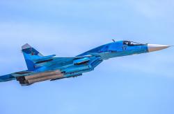 开云体育app-他以最沉默的方式，雕琢了那个最喧嚣的夜晚