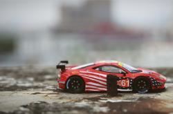 开云体育app-F1街道赛之夜，阿尔瓦雷斯个人能力的璀璨绽放