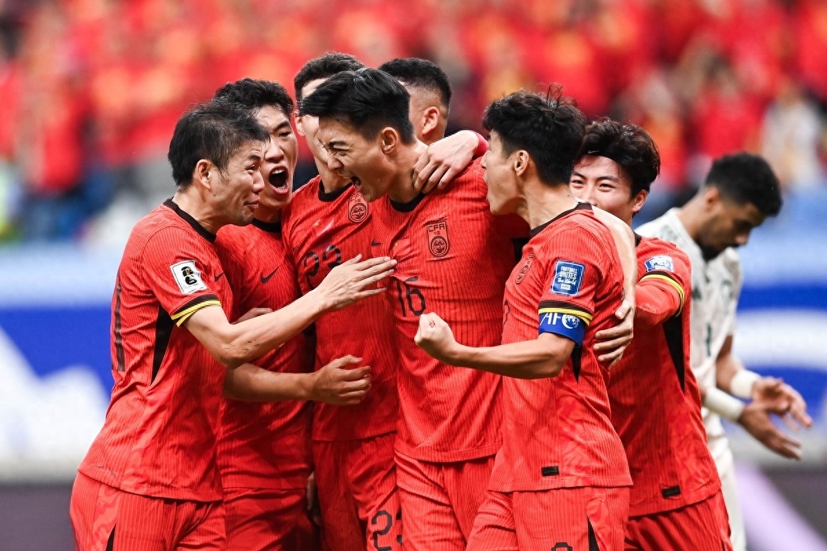 关于今晚焦点：国足夺冠，热议不断的信息