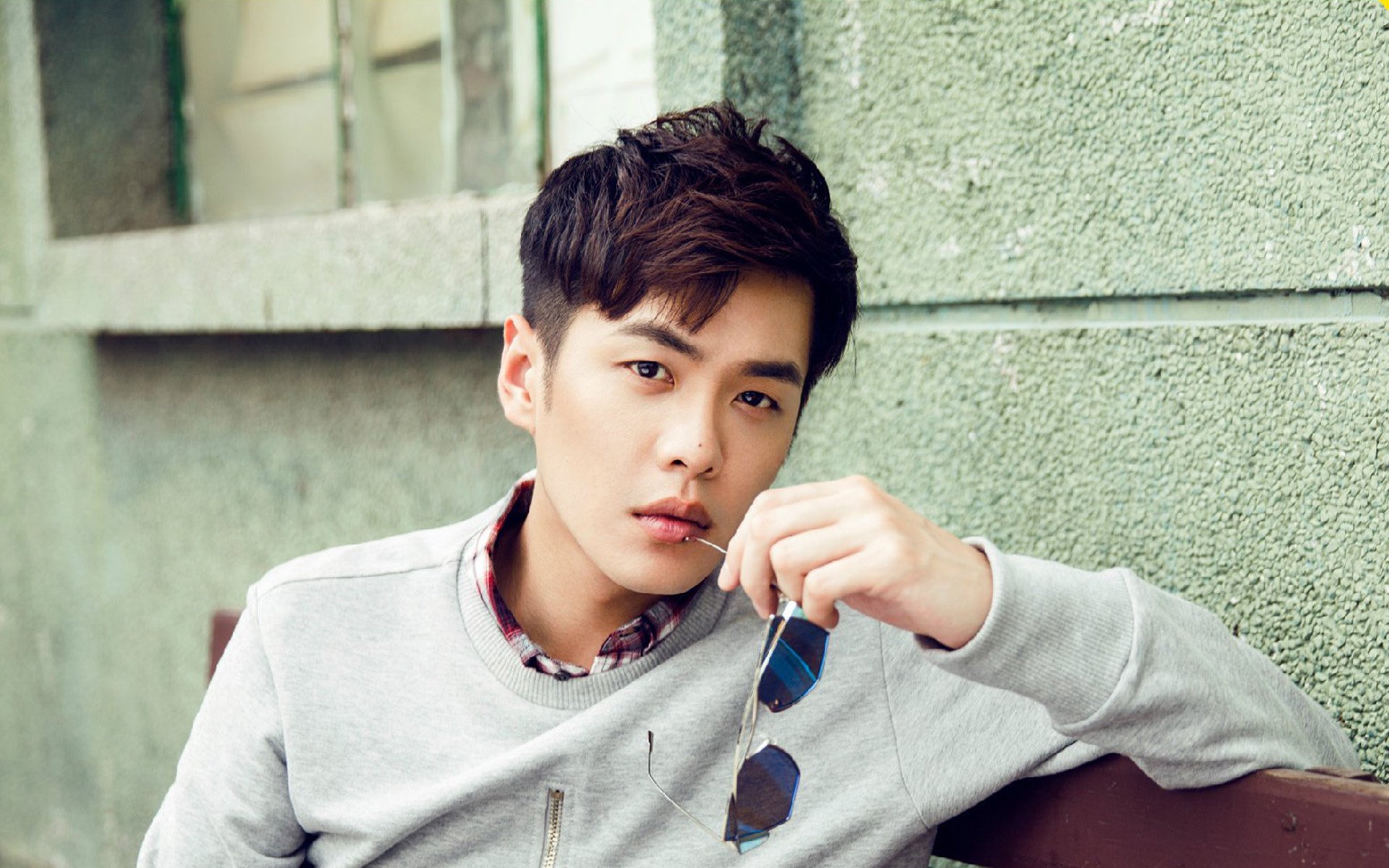 节奏魔法与巨人之舞，当奇才掌控时空，浓眉画出胜利轨迹