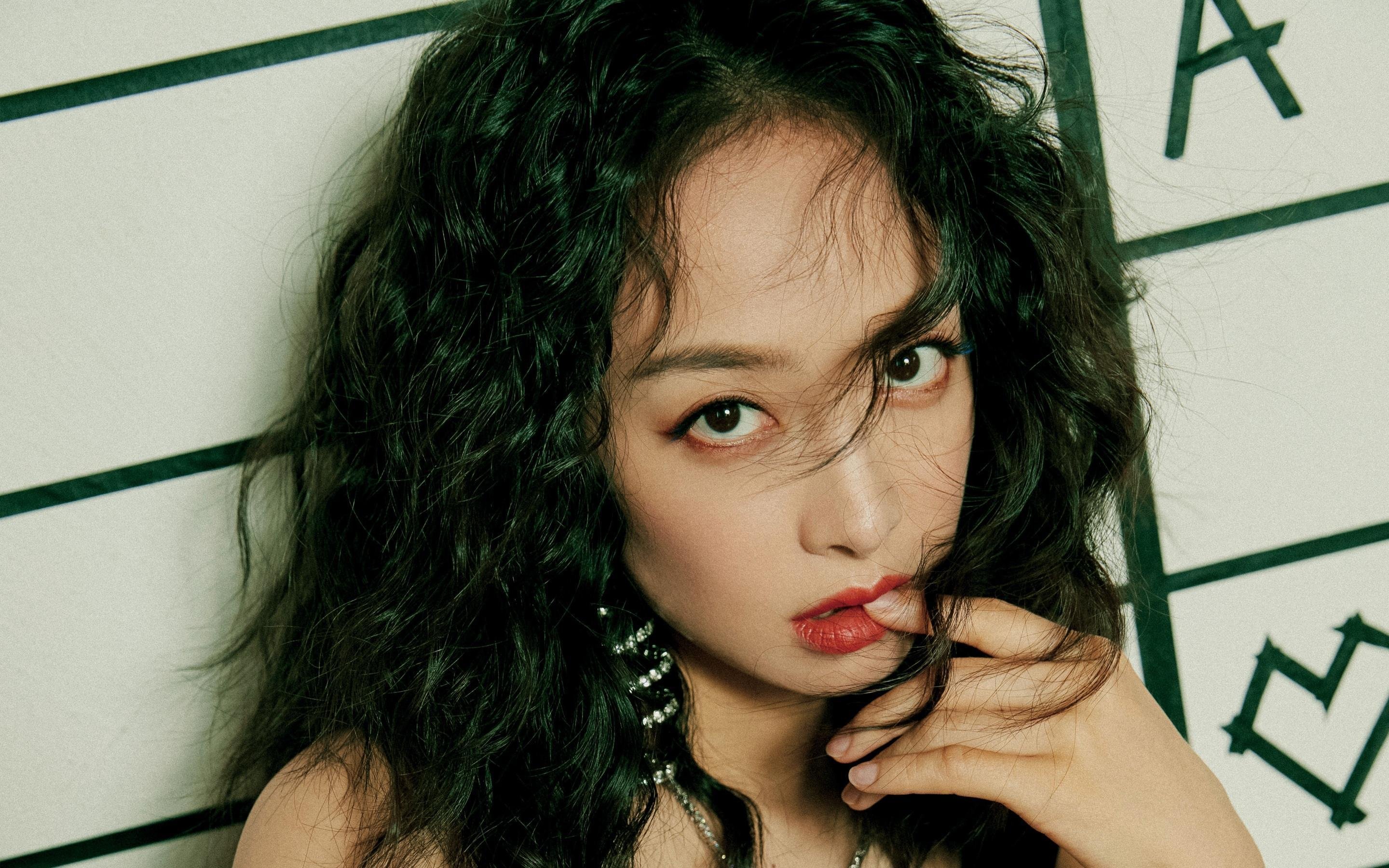 加时绝杀与孤锋破阵,足球世界的双面寓言