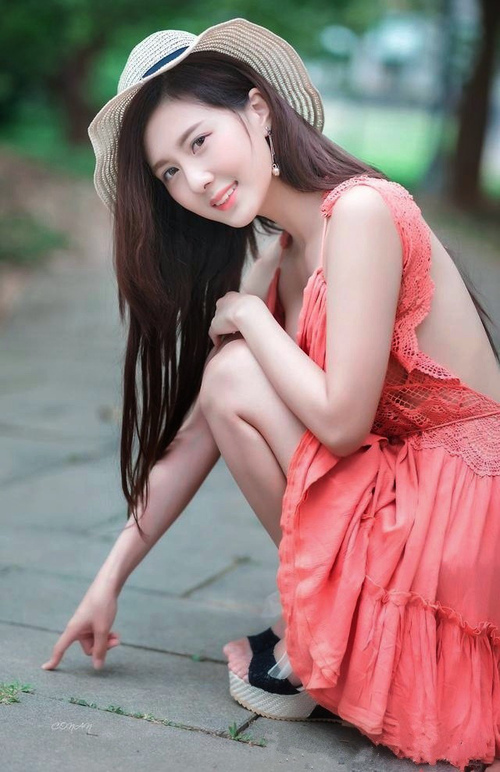 德里赫特一锤定音，荷兰惊天翻盘瑞士提前锁定胜局