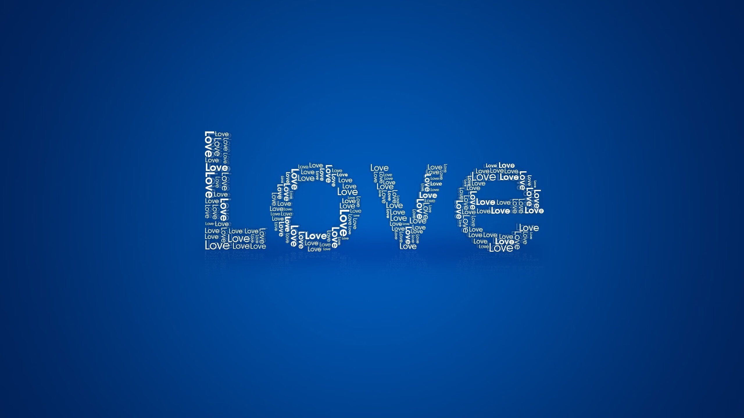 赛道与绿茵，当F1引擎在午夜咆哮，基耶萨在关键战中淬火成钢