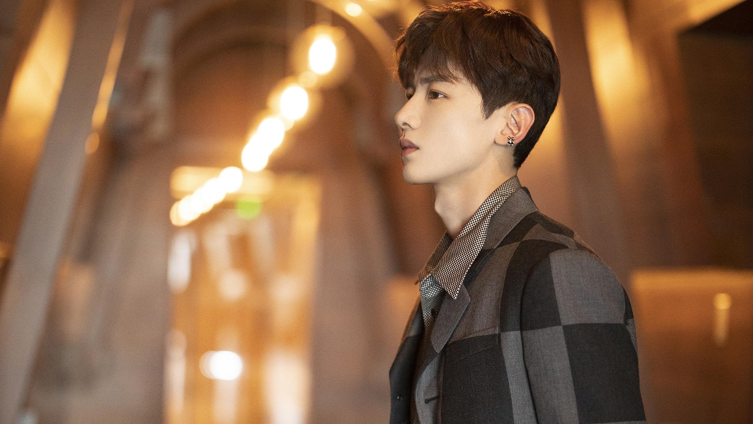 东部双雄并起，凯尔特人踏平骑士，字母哥关键先生主宰赛场